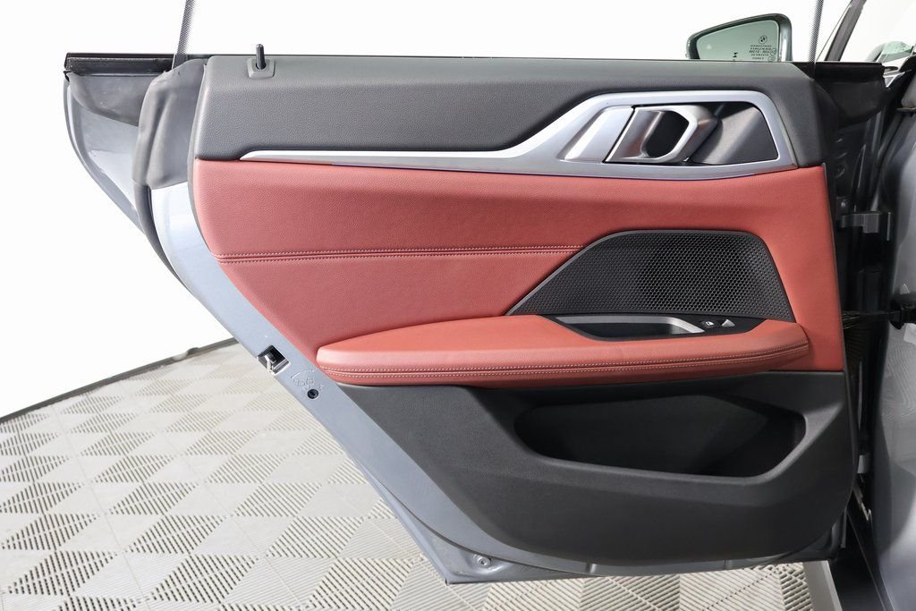 2023 BMW i4 35 - Photo 13