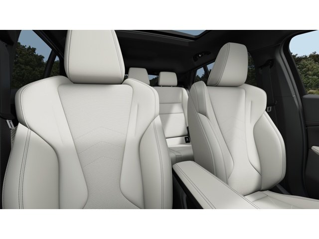 New 2027 Alpine White BMW X2 28i image 11