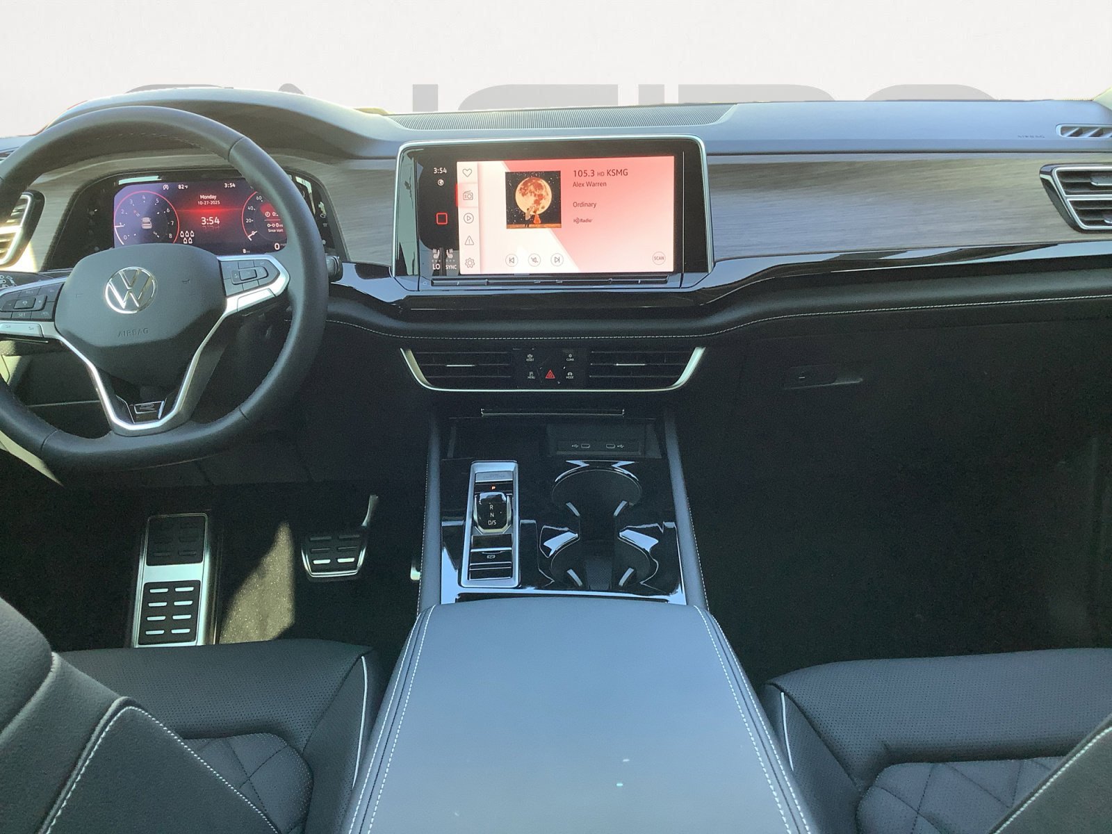 New 2026 Pure Gray Volkswagen 2.0T SEL Premium R-Line image 13