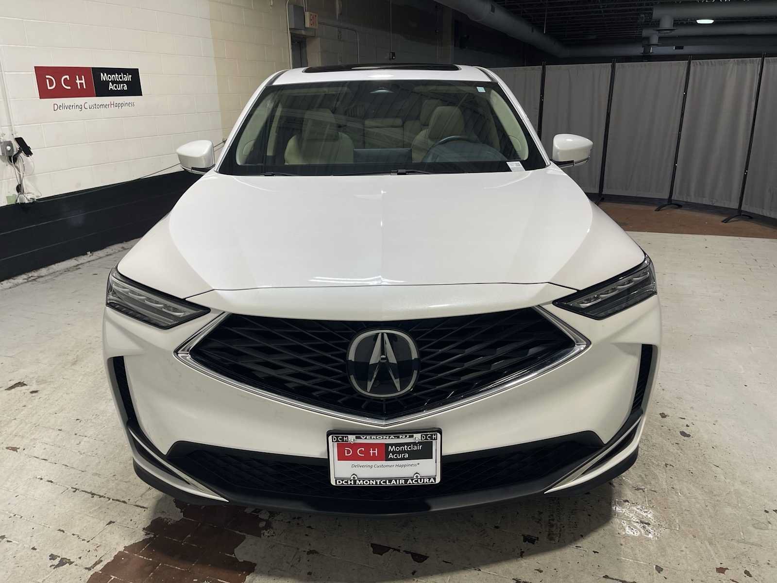 Certified Used 2025 Platinum White Pearl Acura  image 33