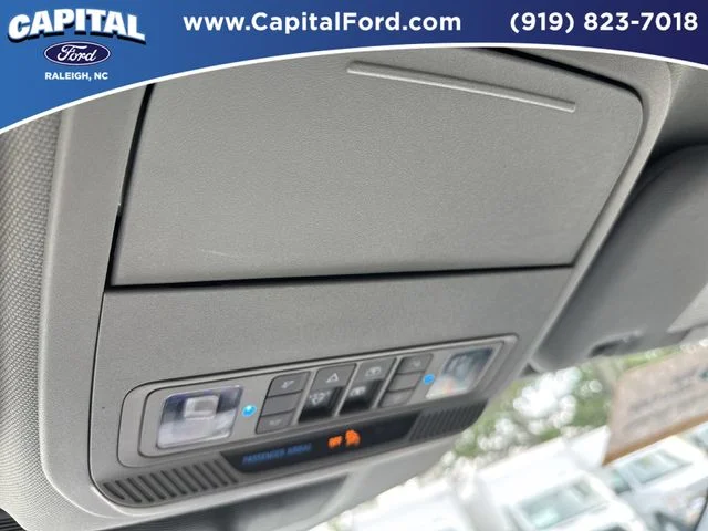Used 2023 White Ford XLT image 33