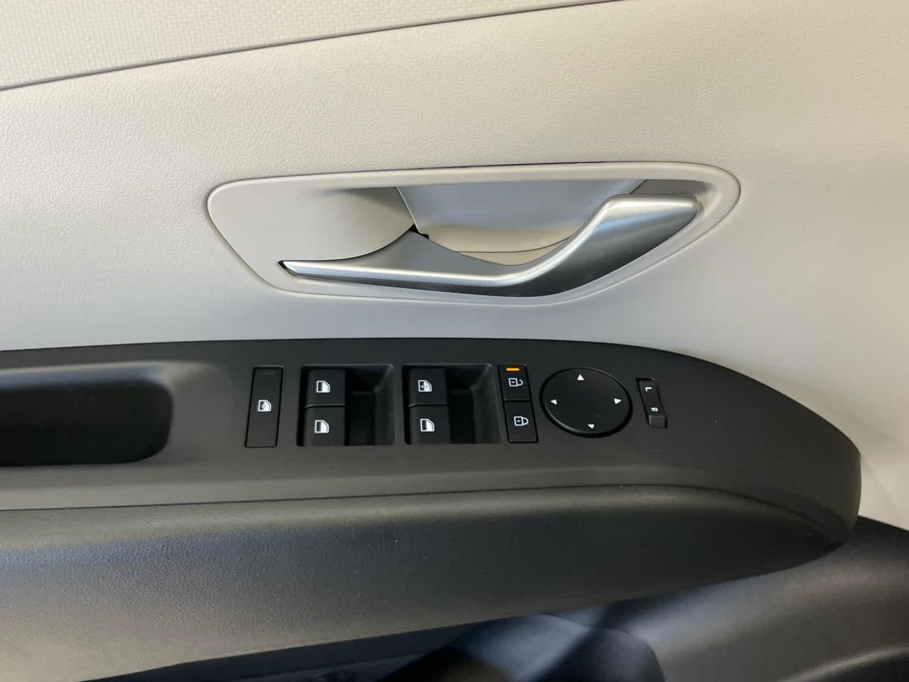 New 2026 Atlantis Blue Hyundai SE AWD image 22