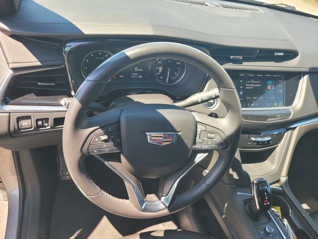 Used 2024 Silver Cadillac Luxury image 30