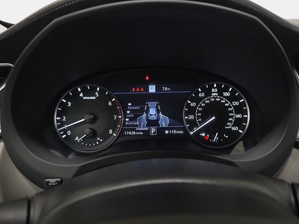 Certified Used 2023 Mineral Black INFINITI SENSORY AWD image 16