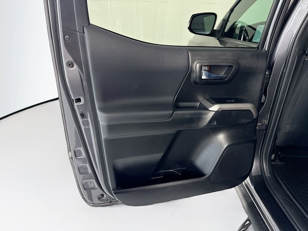 2021 Toyota Tacoma TRD Sport - Photo 26