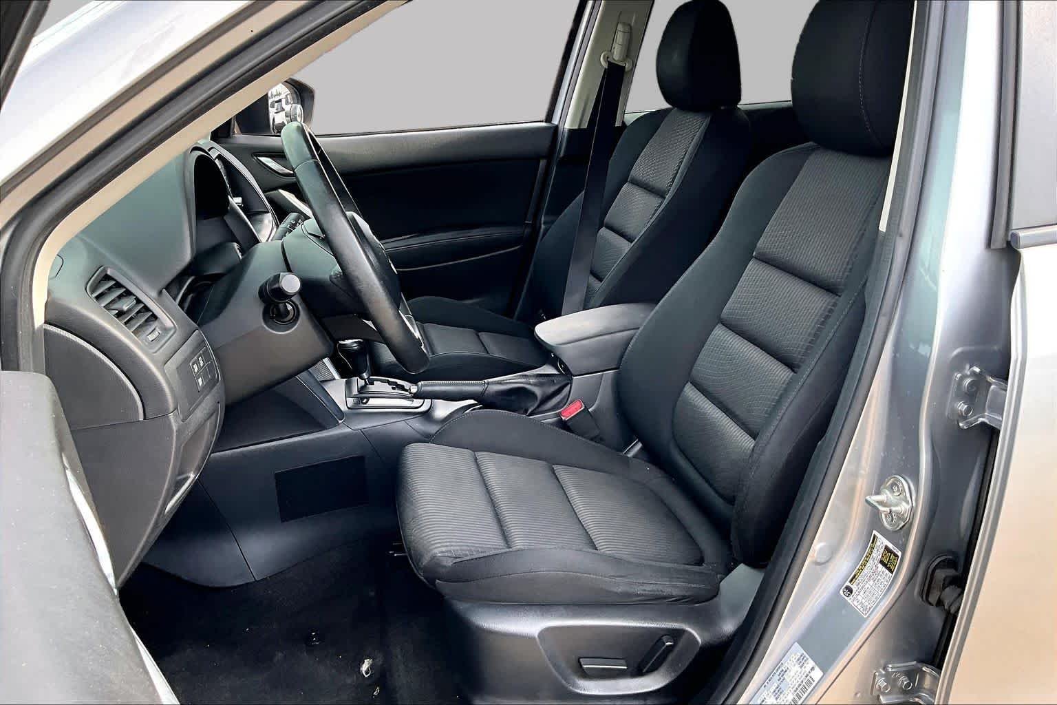Used 2014 Liquid Silver Metallic Mazda Touring image 8