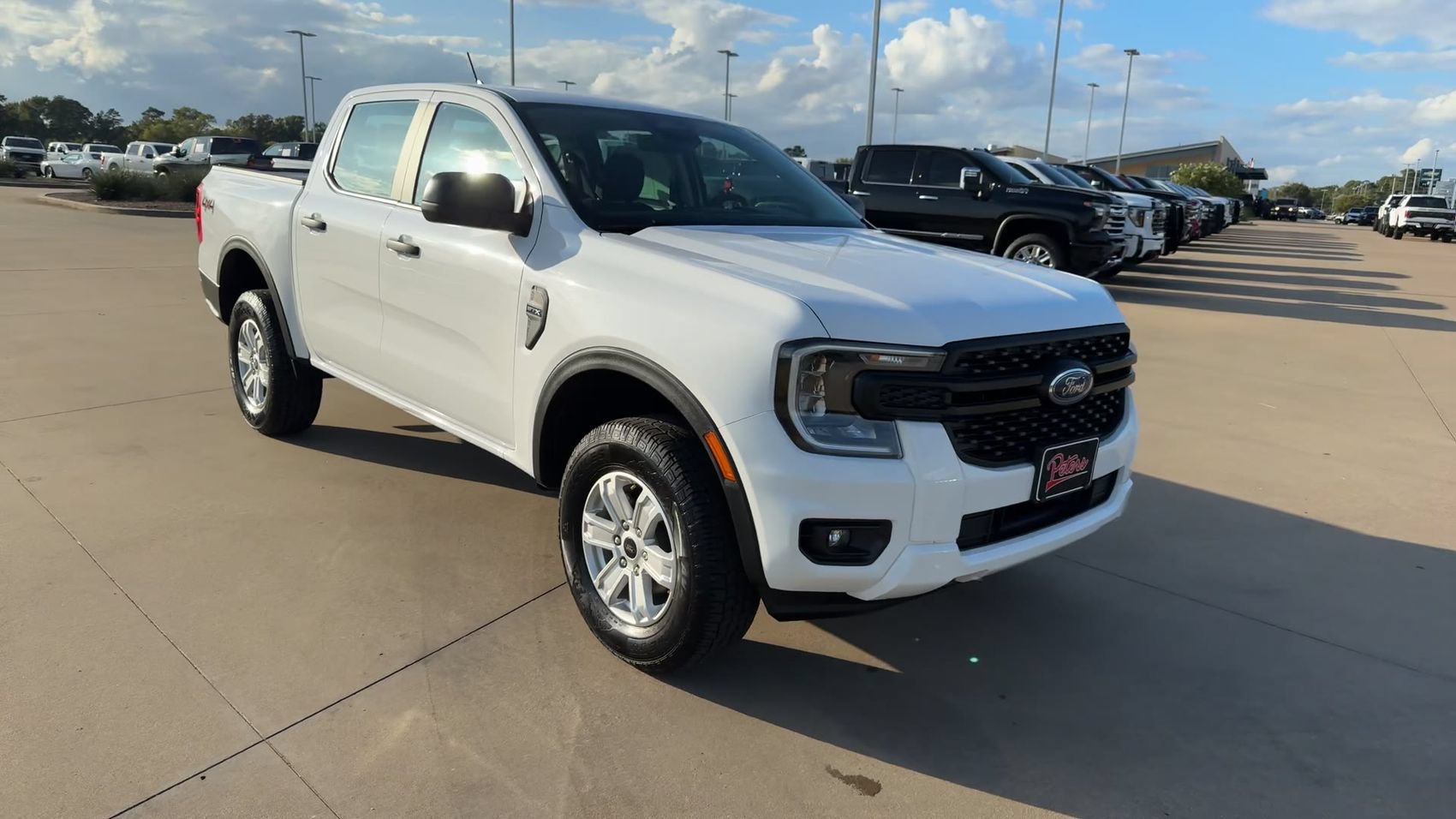 Used 2024 Oxford White Ford XL image 3
