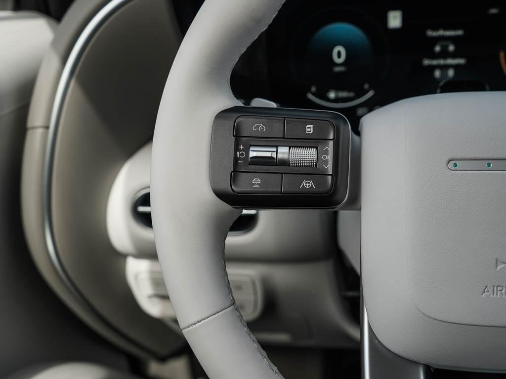 New 2026 Ecotronic Gray Pearl Hyundai SEL Premium 8P AWD image 49