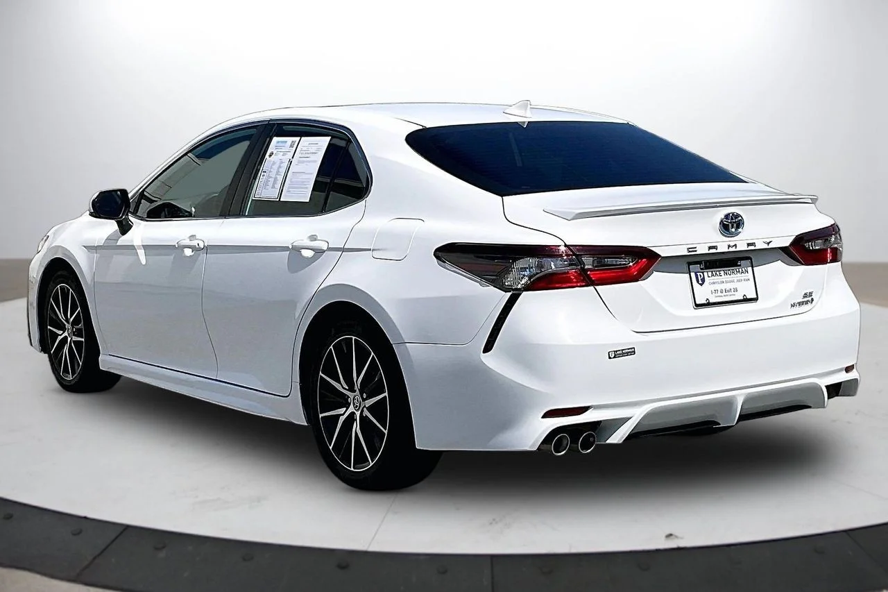 Used 2024 White Toyota SE image 6