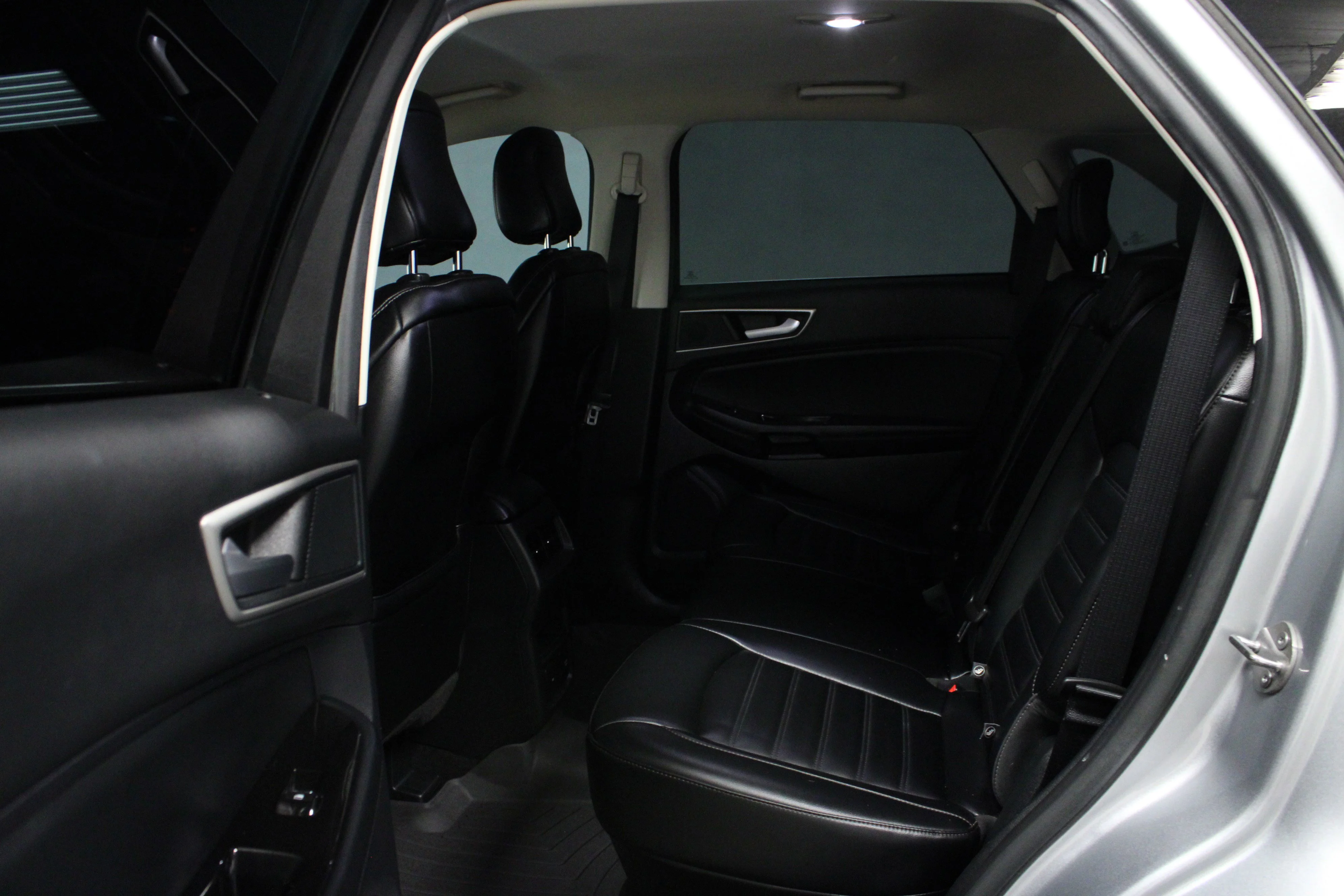 Used 2020 Iconic Silver Metallic Ford SEL image 13