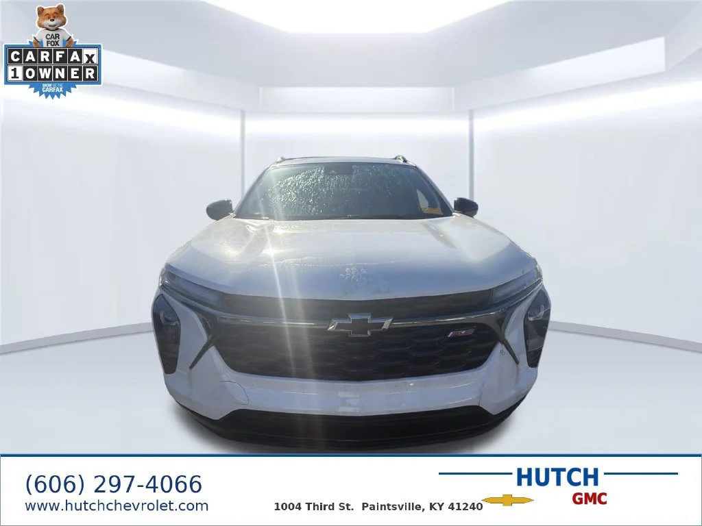 Used 2025 Summit White Chevrolet 2RS image 6