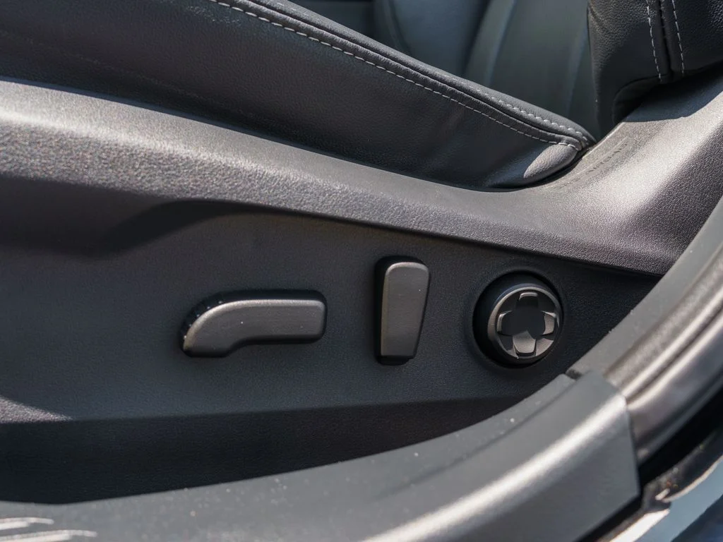 Used 2025 Black Subaru Touring XT image 20