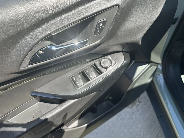 Used 2026 Green Chevrolet ACTIV image 26