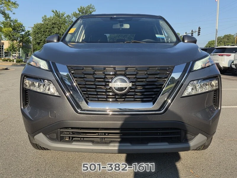 Used 2023 Gun Metallic NISSAN FWD SV image 8