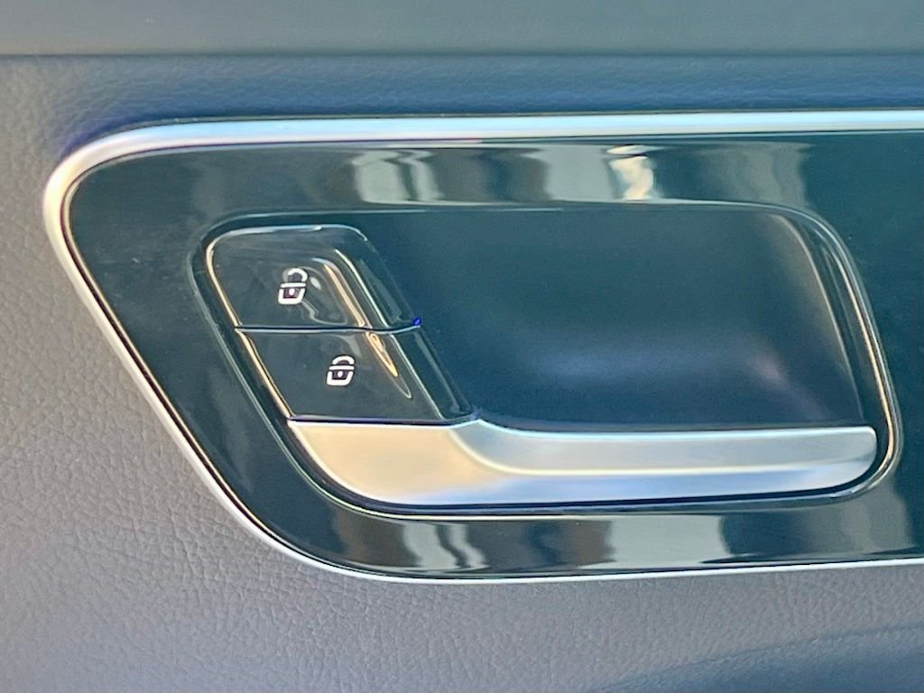 Certified Used 2022  Mercedes-Benz C 300 image 38