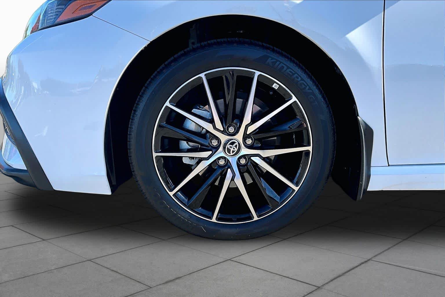 Certified Used 2024 Ice Cap Toyota Hybrid SE image 10