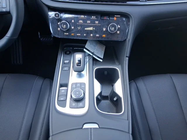 New 2026 MINERAL BLACK INFINITI Luxe FWD image 14