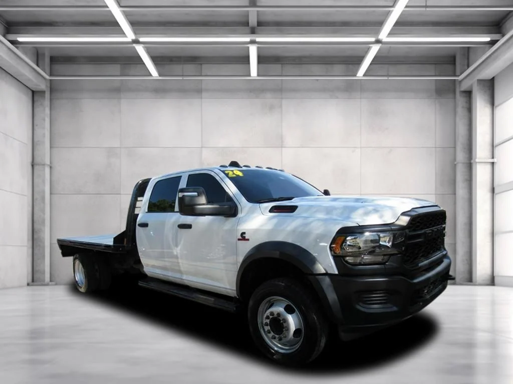 2024 RAM 5500 Tradesman 4X4 Crew Cab DRW 197" WB's photo