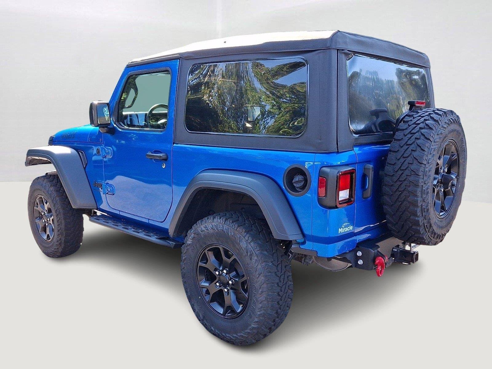 Certified Used 2023 Hydro Blue Pearlcoat Jeep Willys Sport image 4