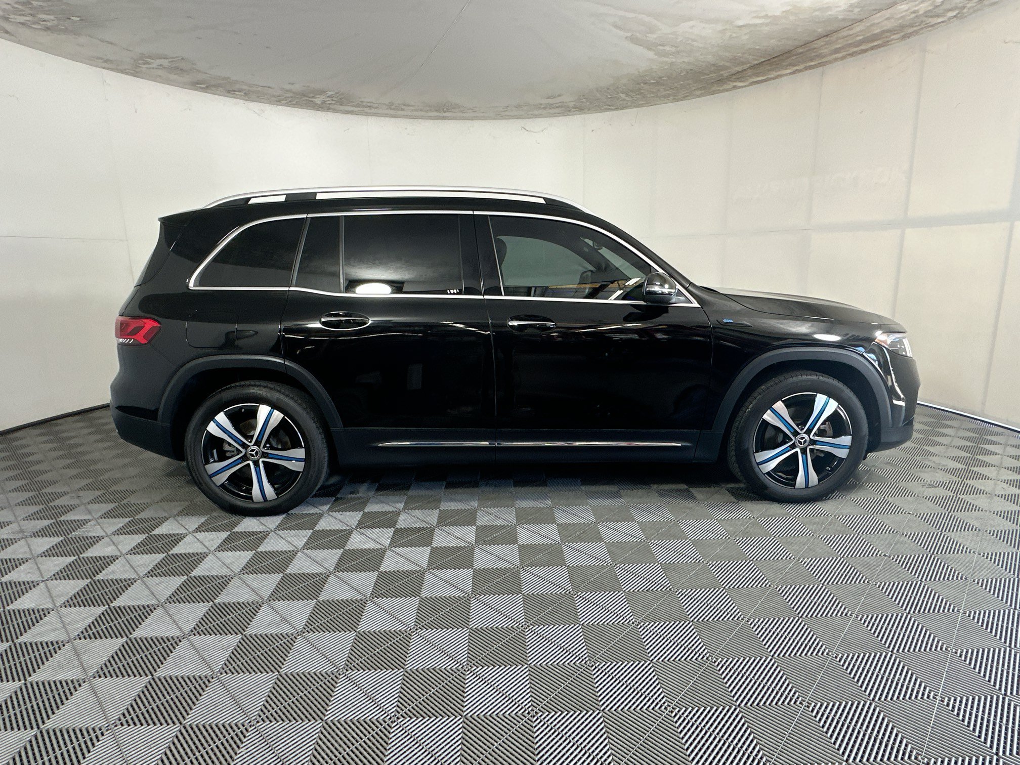 Used 2022 Mercedes-Benz EQB Base with VIN W1N9M1DB1NN009922 for sale in Coconut Creek, FL
