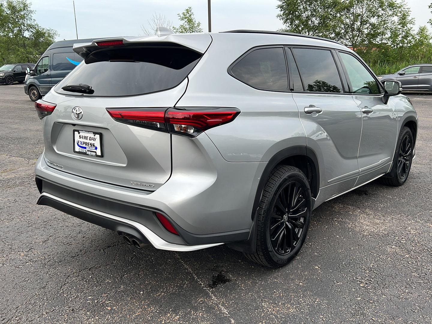 Used 2023 Celestial Silver Metallic Toyota XSE image 27