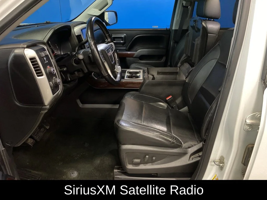 Used 2016 White GMC SLT image 9