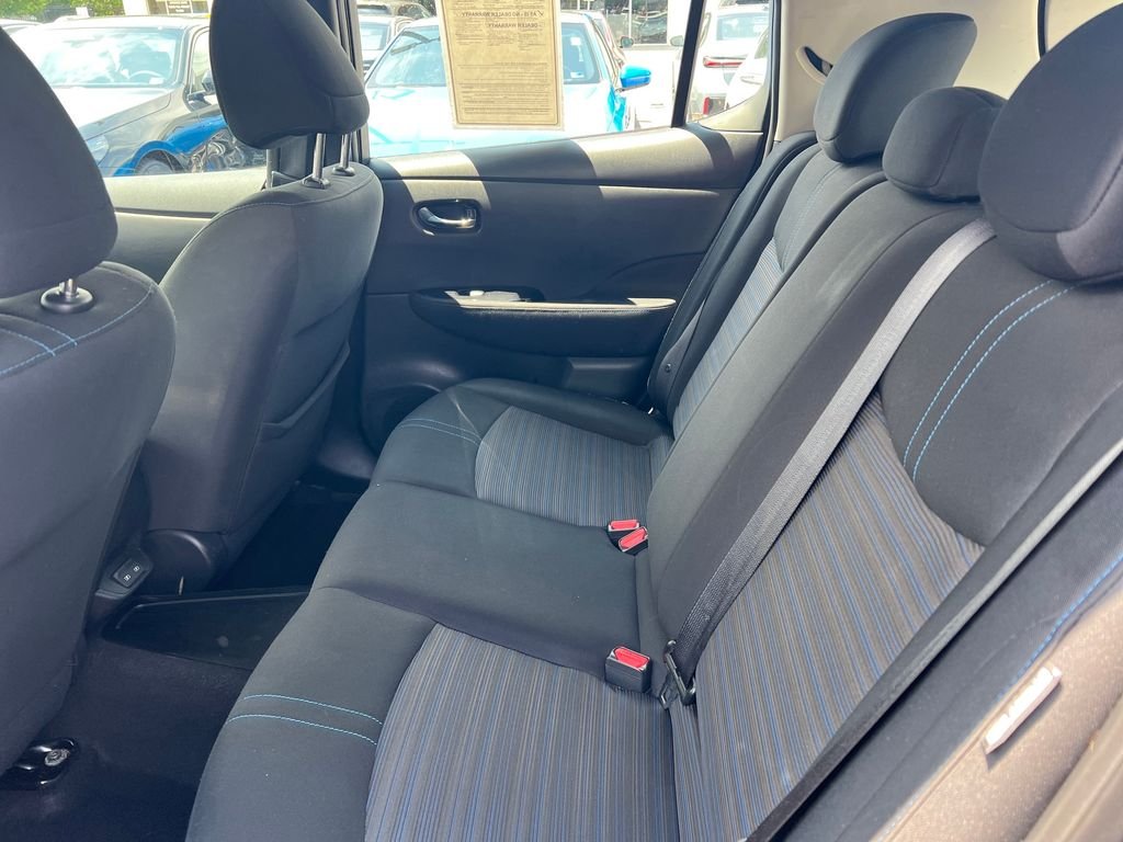 Used 2020 Blue Nissan SV Plus image 37