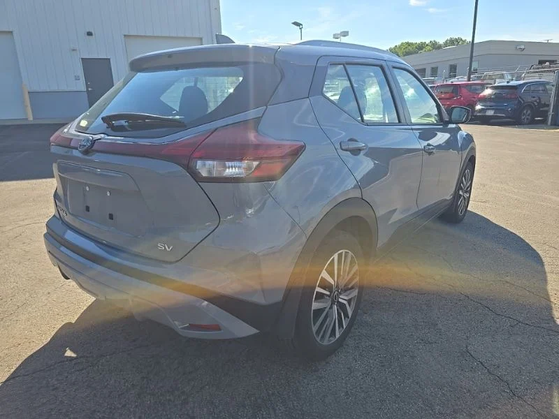 Used 2023 Gray Nissan SV image 8