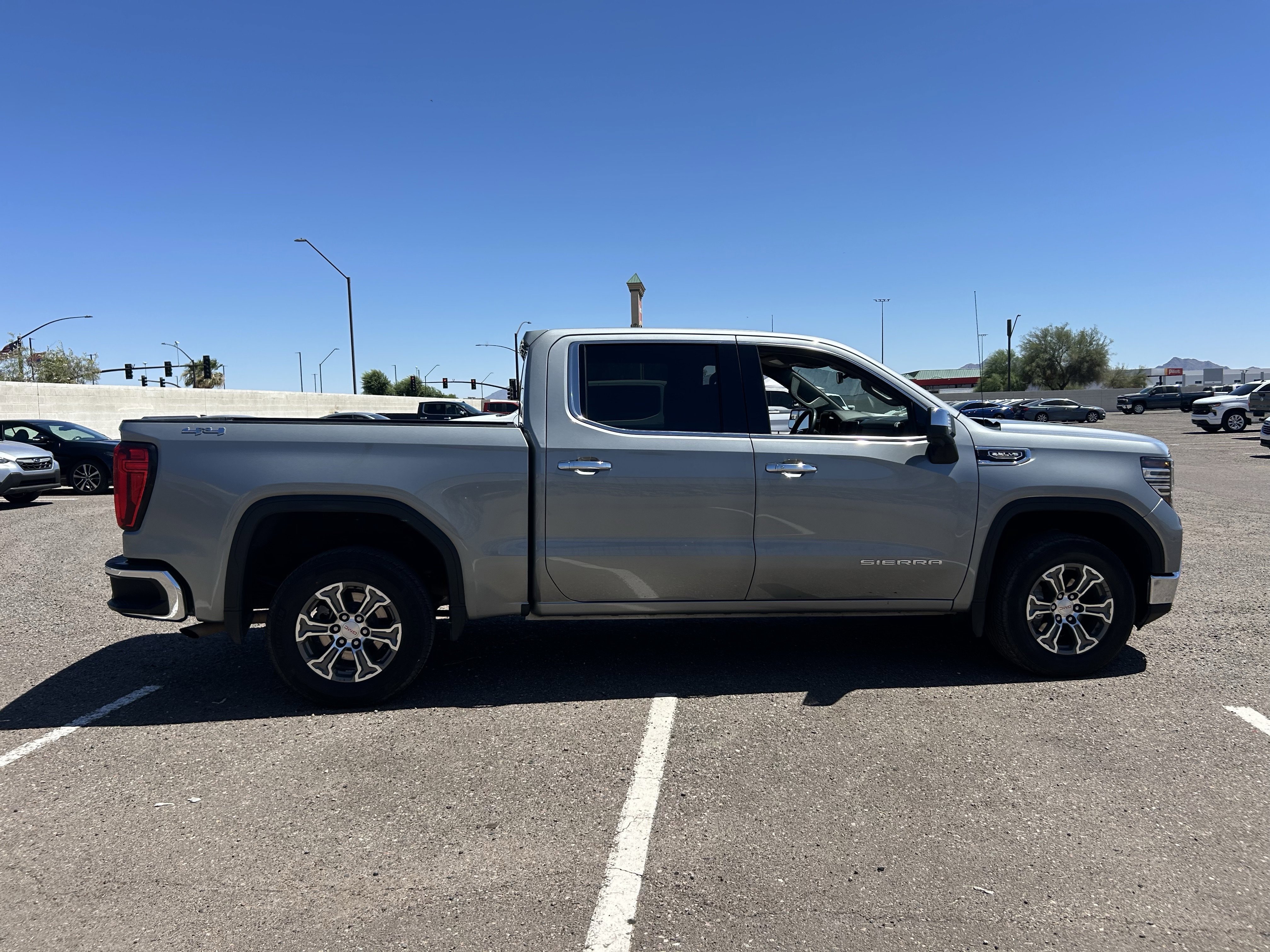 Used 2025 Sterling Metallic GMC SLT image 5
