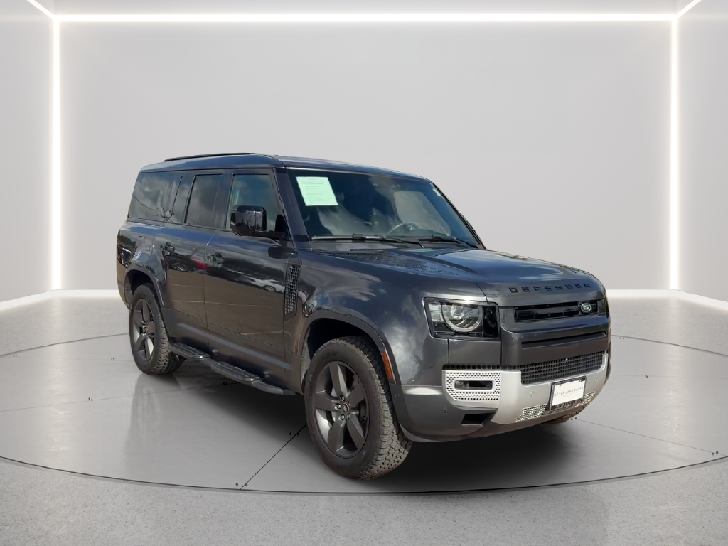 Used 2025 Gray Land Rover S image 3