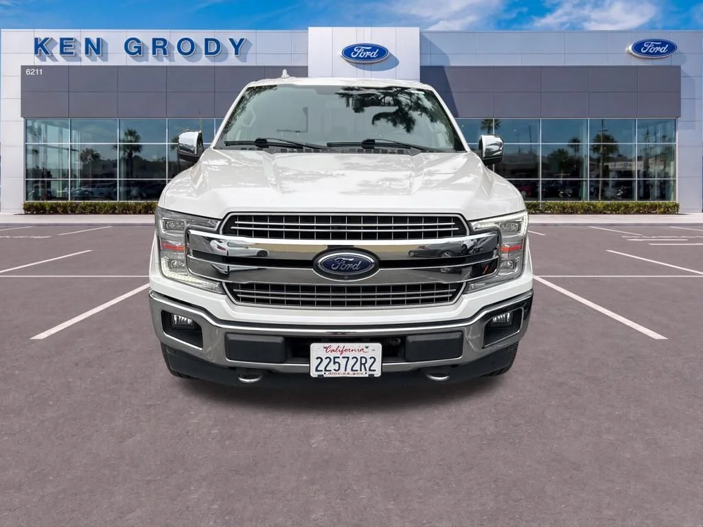 Used 2018 White Ford Lariat image 16