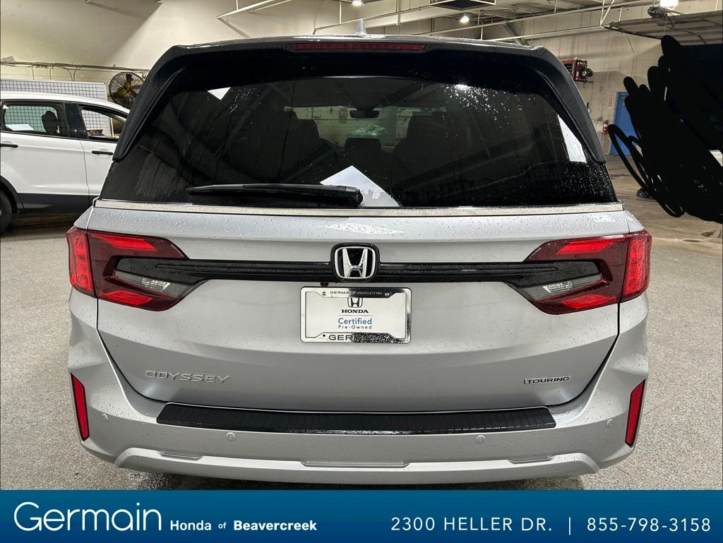 Certified Used 2026 Solar Silver Metallic Honda Touring image 7
