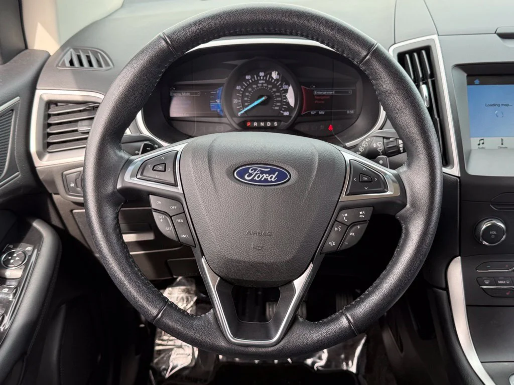 Used 2017 White Ford SEL image 16