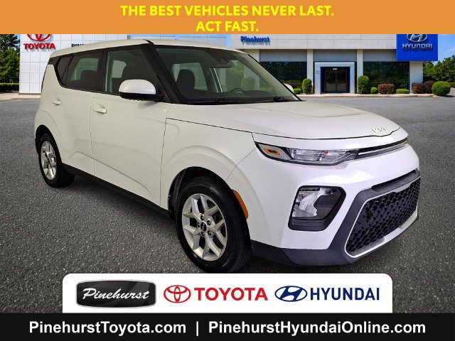 2022 Kia Soul LX