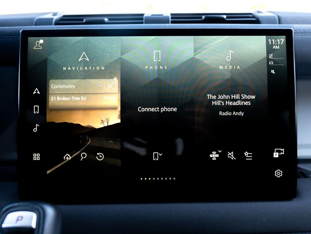 Certified Used 2023 Blue Land Rover X-Dynamic SE image 22