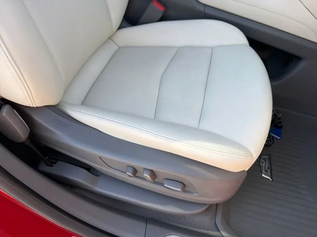 Used 2021 INFRARED TINTCOAT Cadillac FWD Premium Luxury image 26