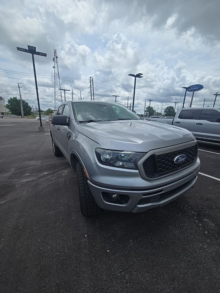 Used 2020 Silver Ford XLT image 2