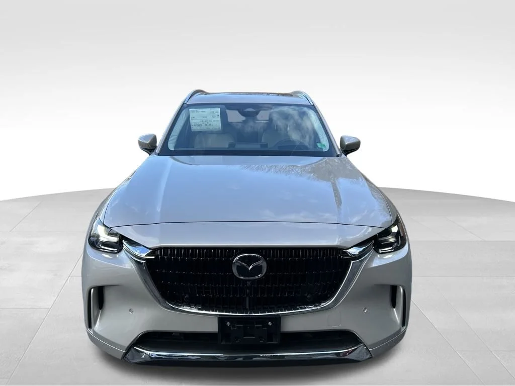 New 2026 Platinum Quartz Metallic Mazda 3.3 Turbo S Premium Plus image 9