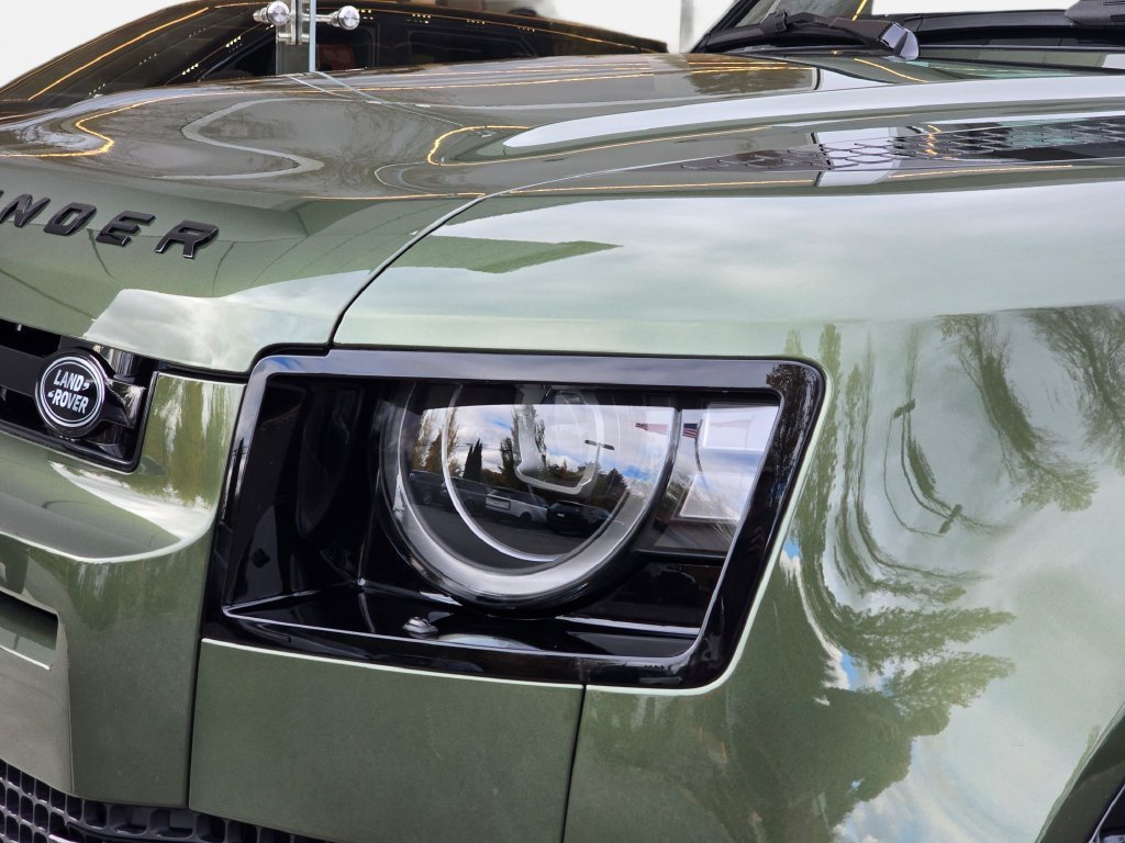 New 2026 Woolstone Green LAND ROVER X-Dynamic SE image 33