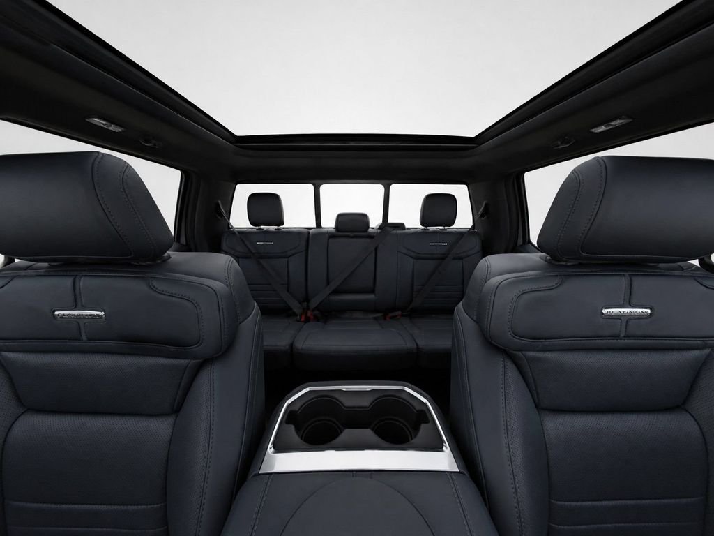 New 2026 Glacier Gray Metallic Tri-Coat Ford F-250® Platinum® image 17