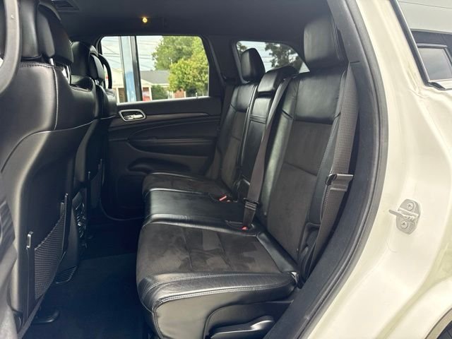 Used 2019 White Jeep Altitude image 15