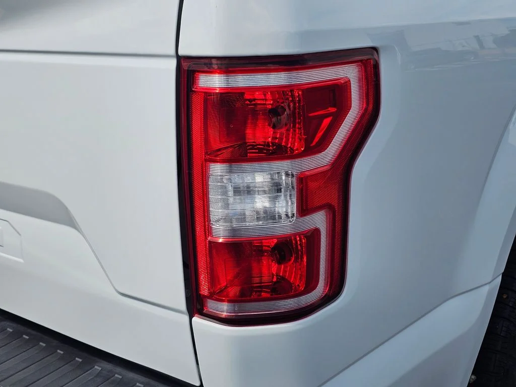 Used 2020 White Ford XL image 10