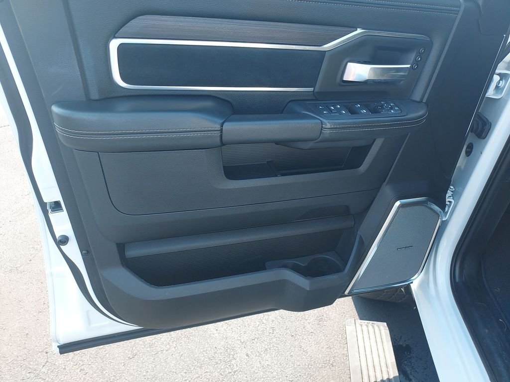 Used 2025 White Ram Laramie image 12