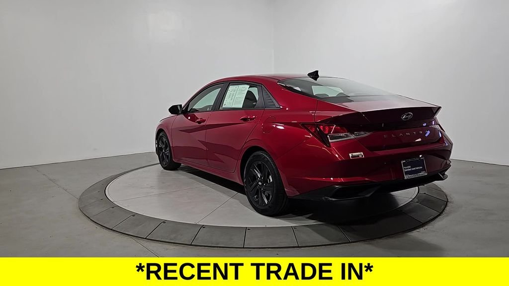 Certified Used 2022 Red Hyundai SEL image 3