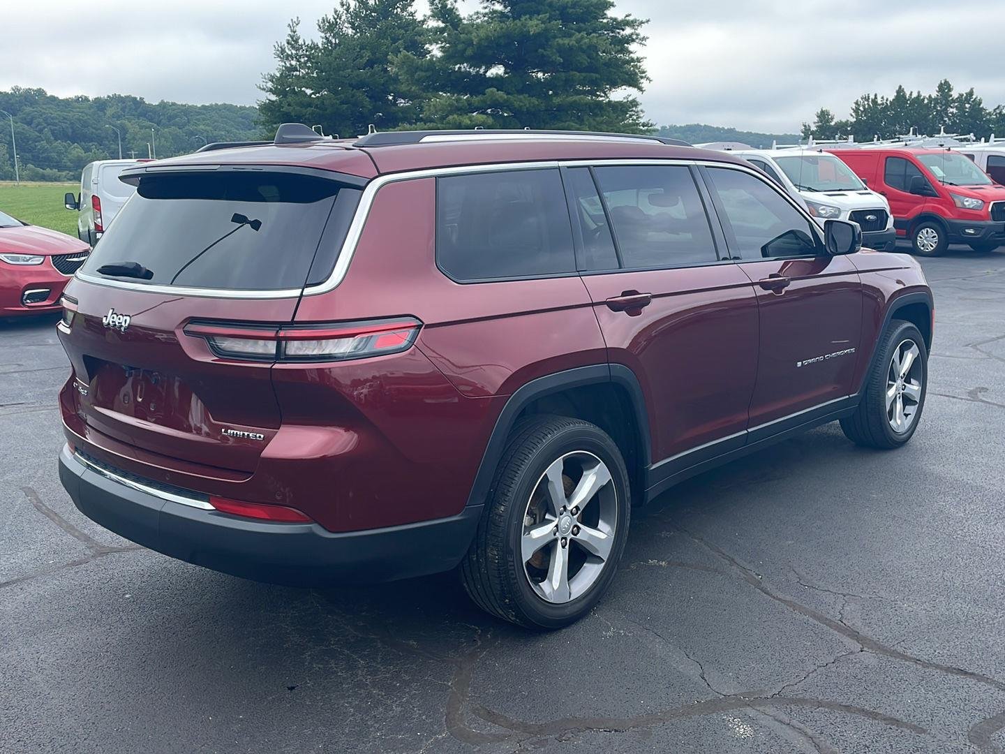 Used 2021 Velvet Red Pearlcoat Jeep Limited image 5
