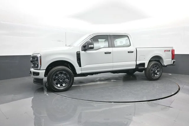 New 2026 White Ford XL image 4