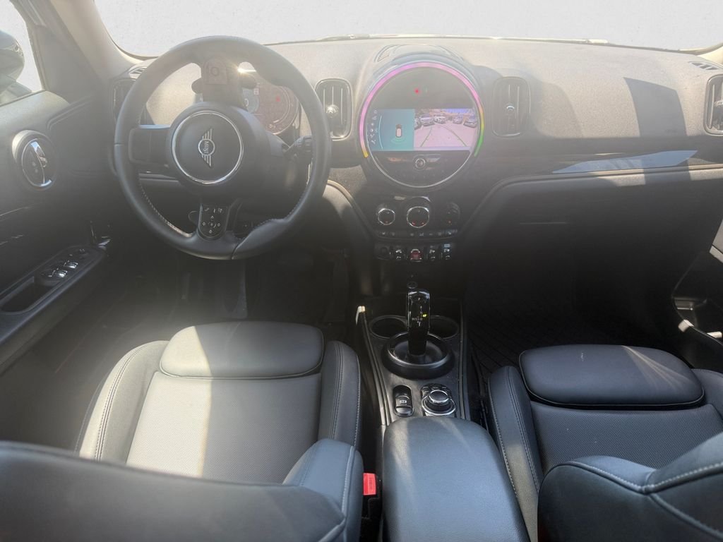 Used 2024 Sage Green Metallic MINI  image 10
