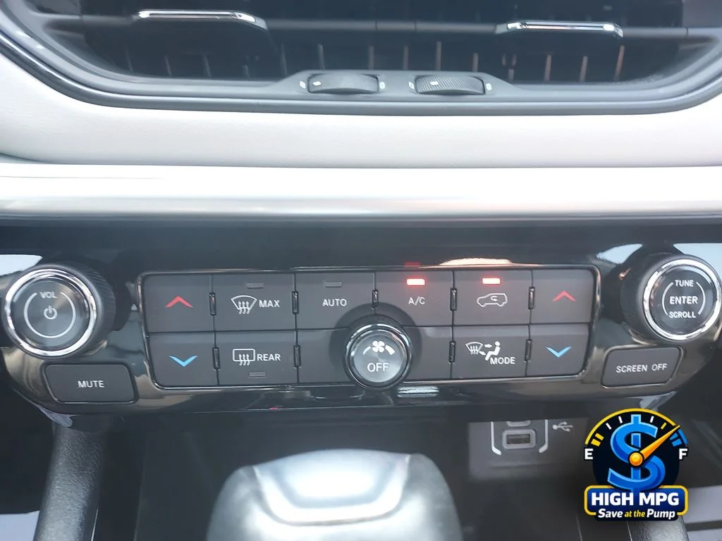 2025 Jeep Compass Limited - Photo 19