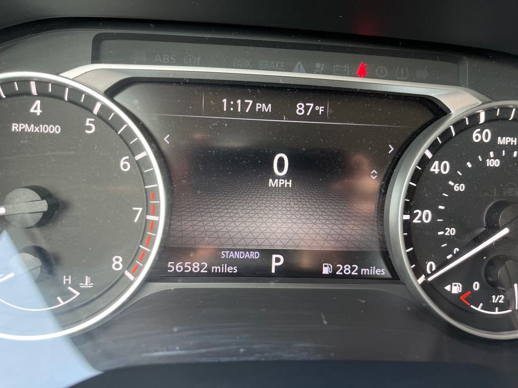Used 2024 Gray Nissan SV image 16