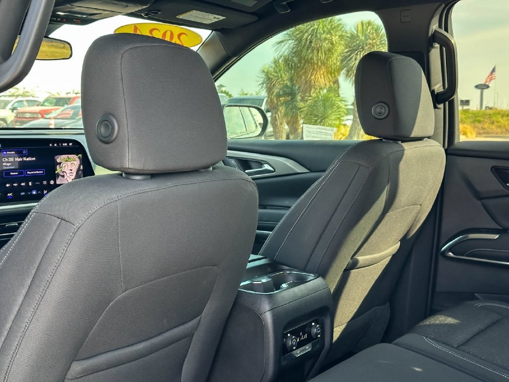 Used 2024 Black Chevrolet LS image 17